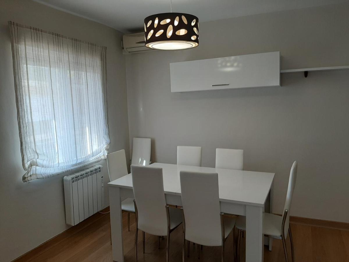 Alojamiento Dulce Hogar Apartamento Cazorla Exterior foto
