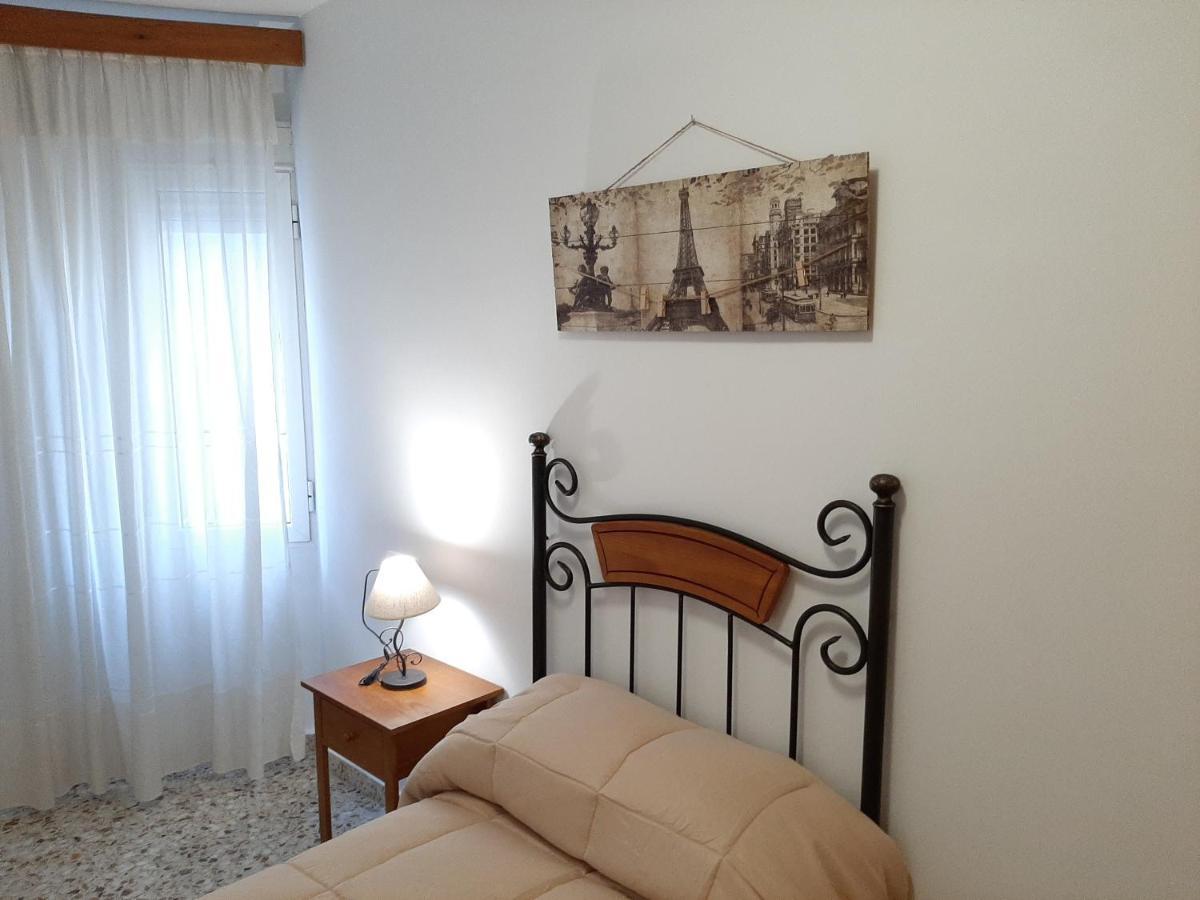 Alojamiento Dulce Hogar Apartamento Cazorla Exterior foto